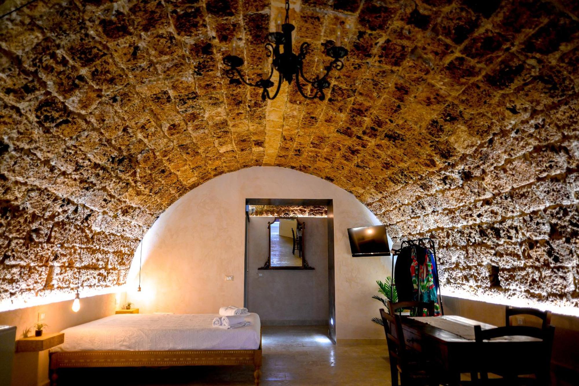 La Grotta, Luxury Suite & Spa Noto Extérieur photo